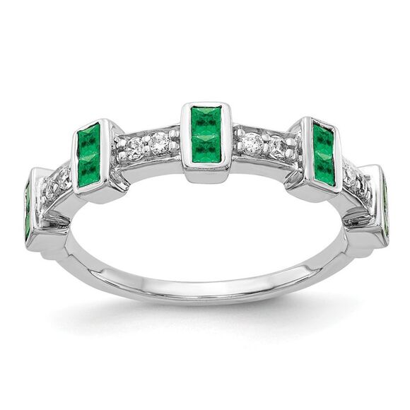 Kazi Luxury 14k White Gold Fancy Diamond and Emerald Ring